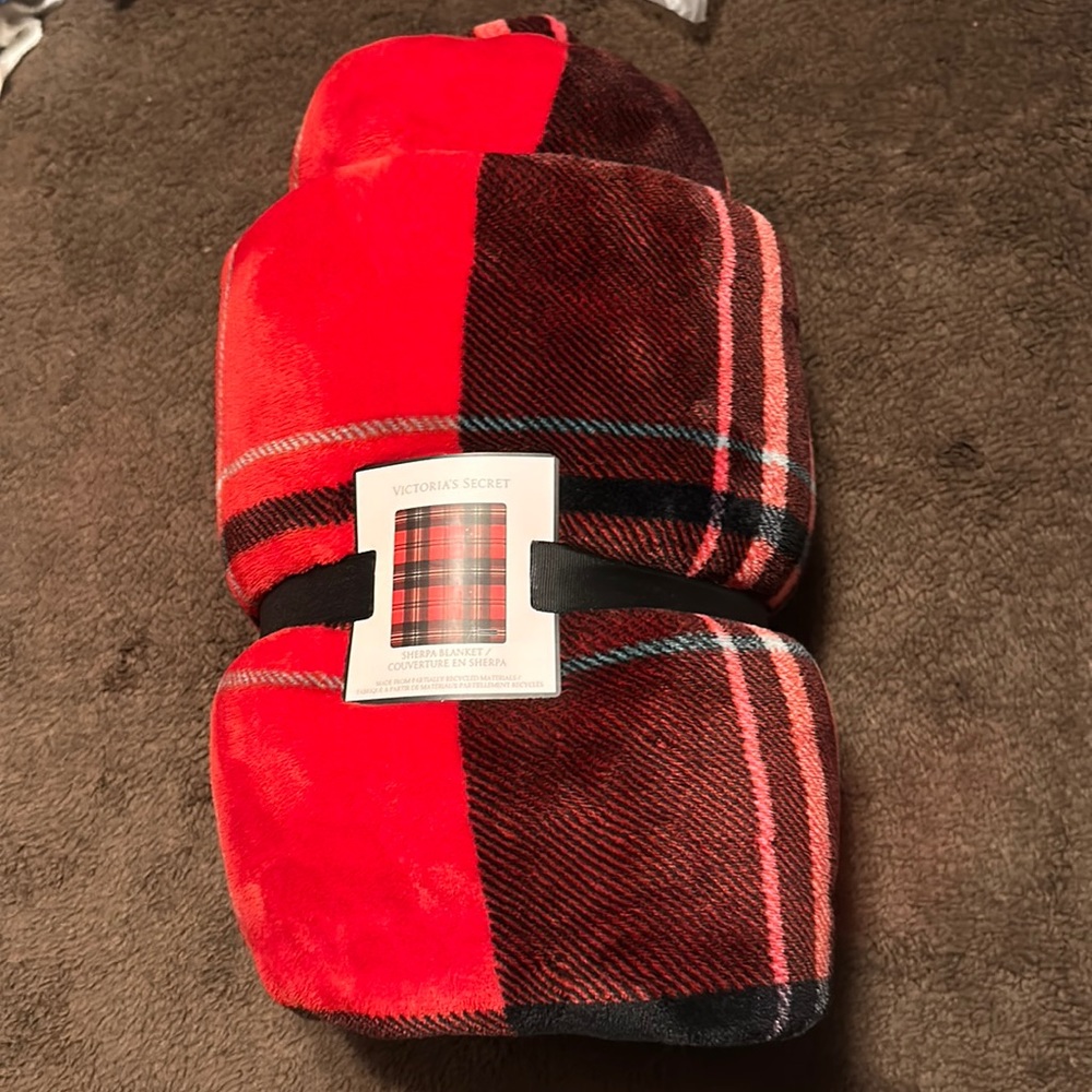 Victoria secret blanket